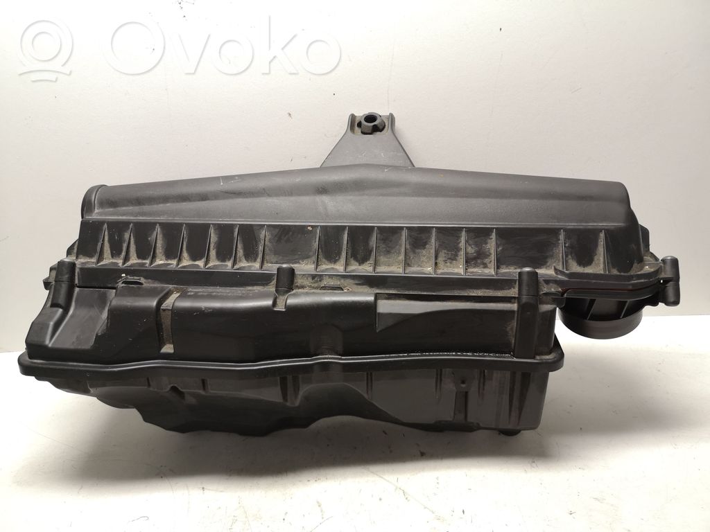 Peugeot 208 I Air filter box 