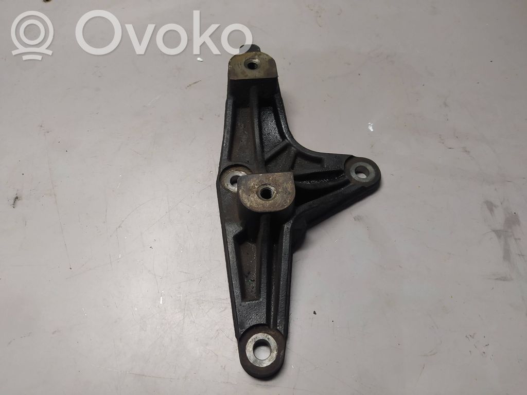 Mini Cooper Countryman R60 Engine mounting bracket 