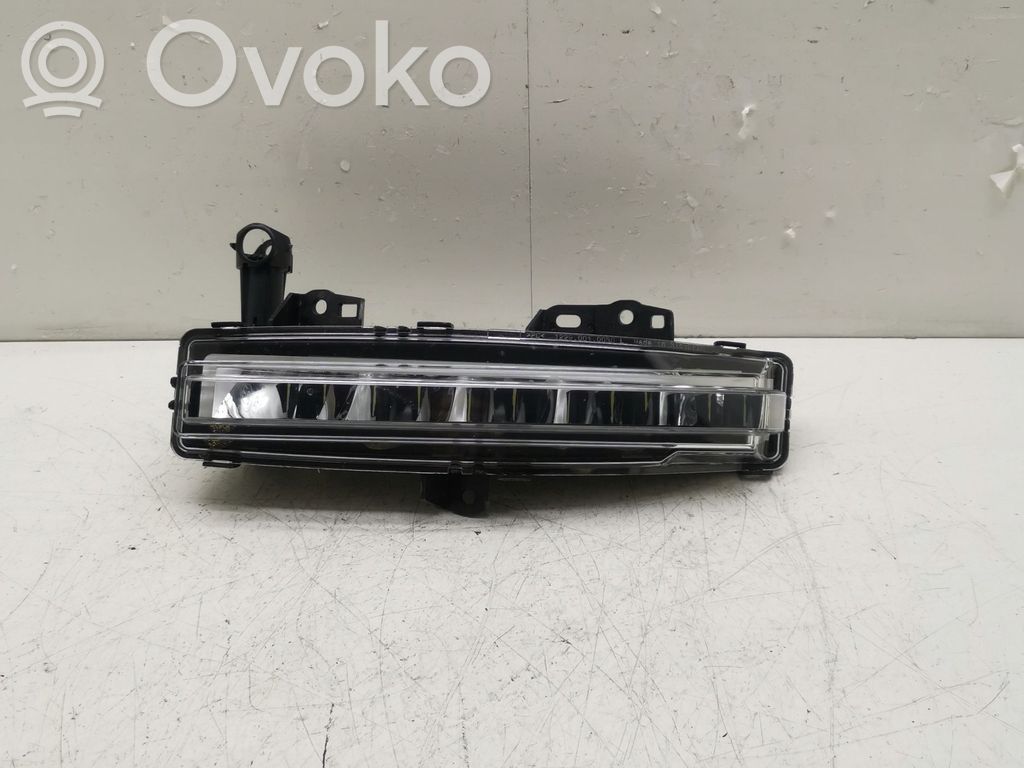 Światła przeciwmgielne / Komplet   N9X215201M8E215201,M8E215201