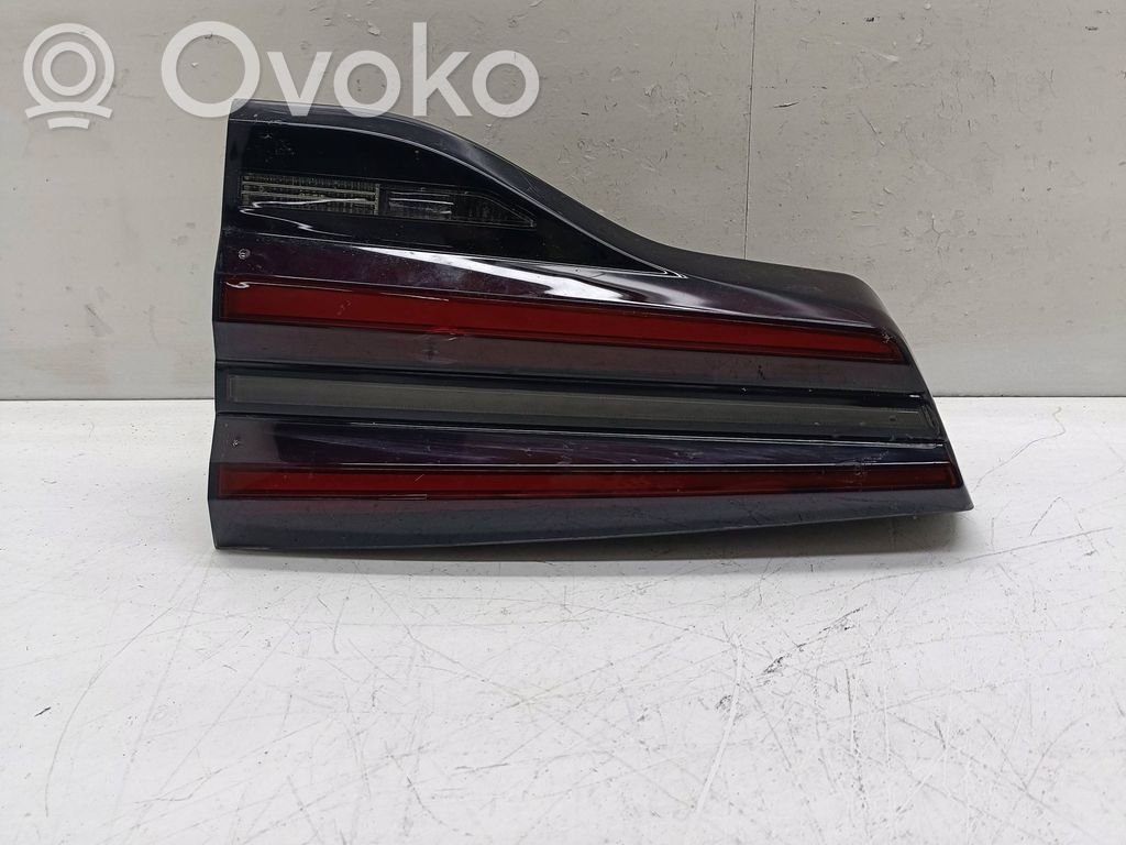 BMW iX3 G08 Lampy tylnej klapy bagażnika 