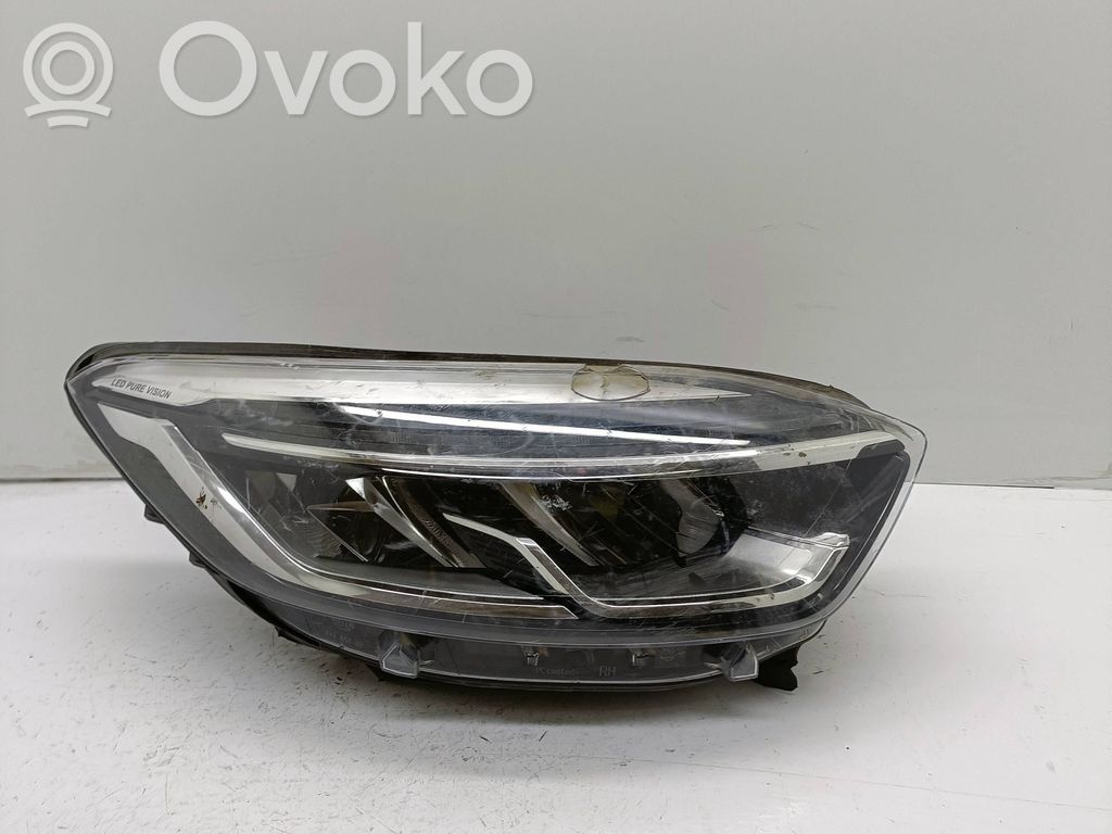 Renault Captur Phare frontale 