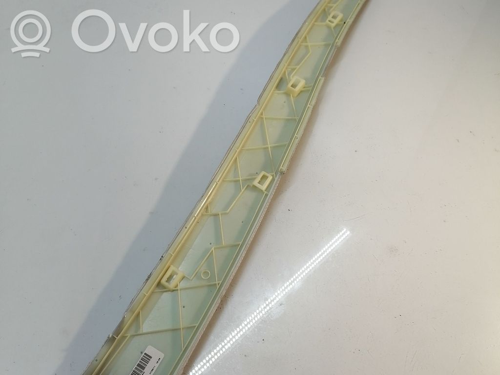 Centre console side trim front   0117831
