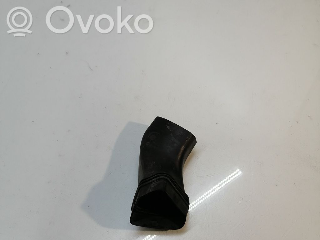 BMW 3 E90 E91 Air intake duct part 
