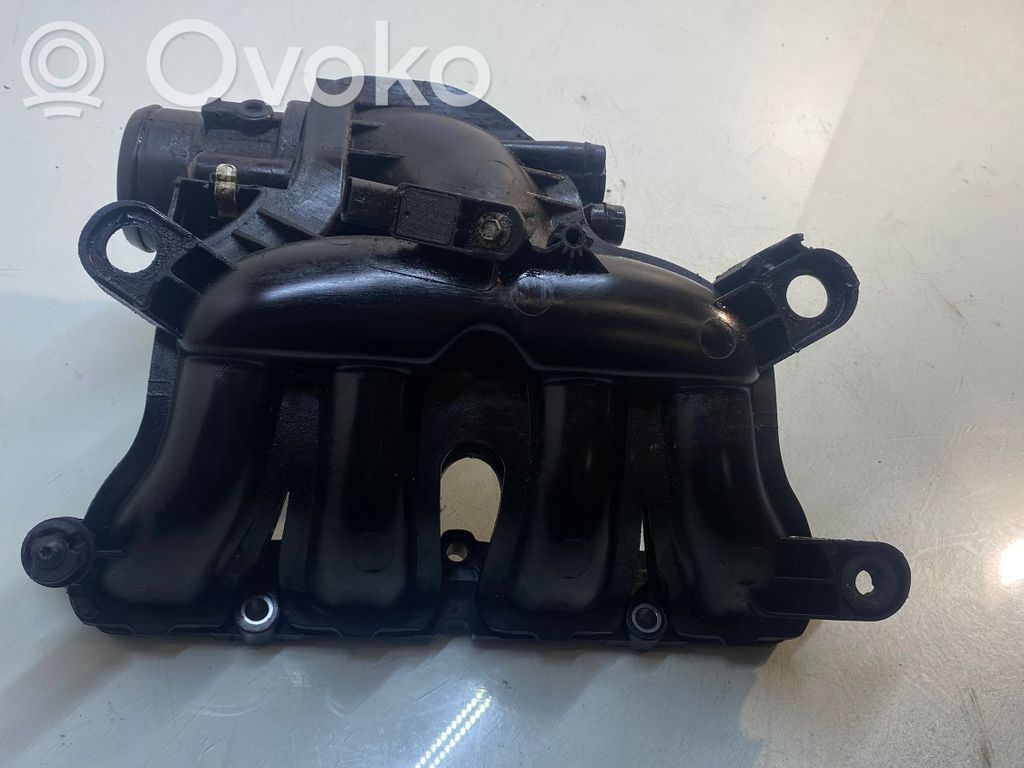 BMW 1 F20 F21 Kolektor ssący 