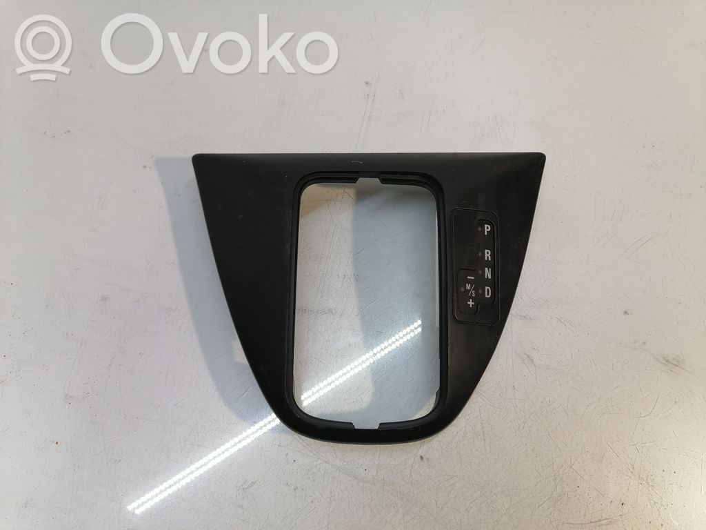 BMW X5 E53 Gear shifter surround trim plastic 