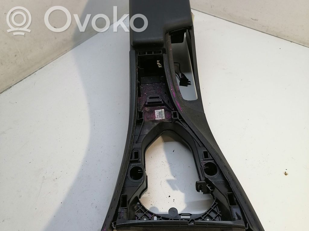 BMW 3 E90 E91 Centrinė konsolė 