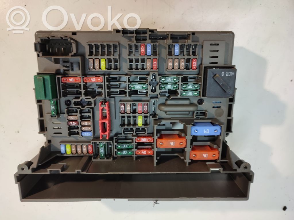 Fuse module   9119446,106887
