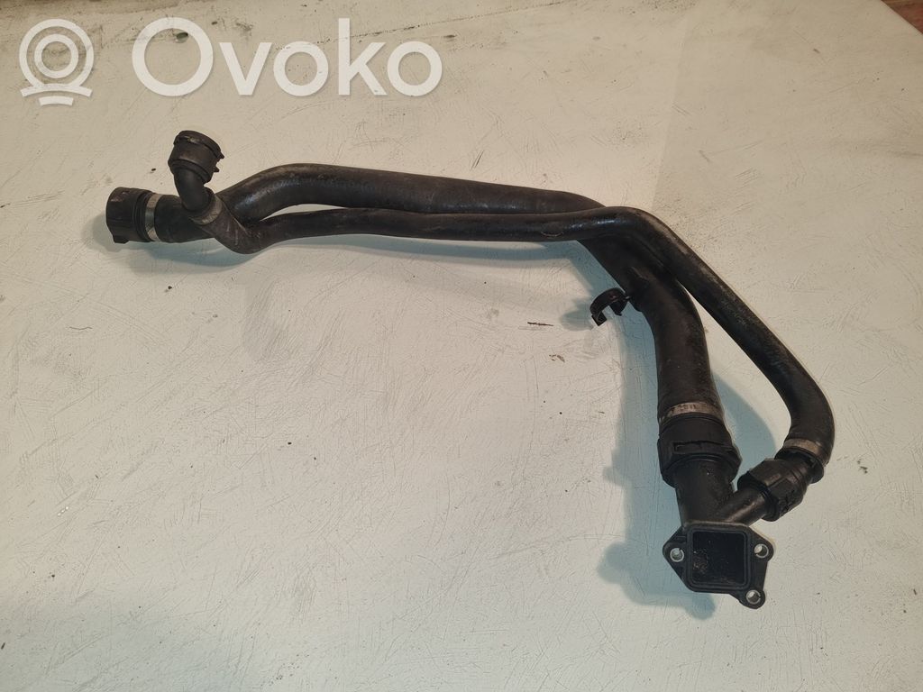 BMW X5 E70 Engine coolant pipe/hose 