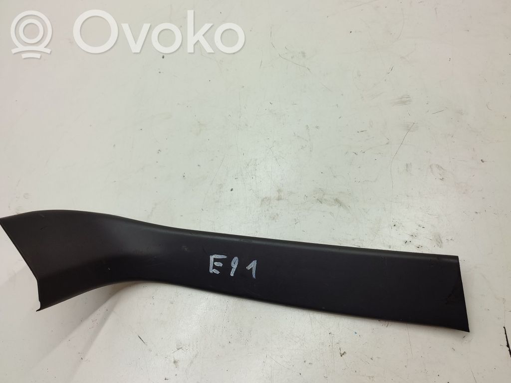 BMW 3 E90 E91 Šoninė apdaila (prie lango) 