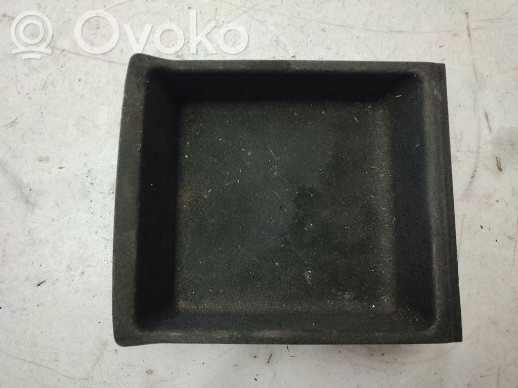 Audi Q7 4L Compartimiento/consola central del panel 