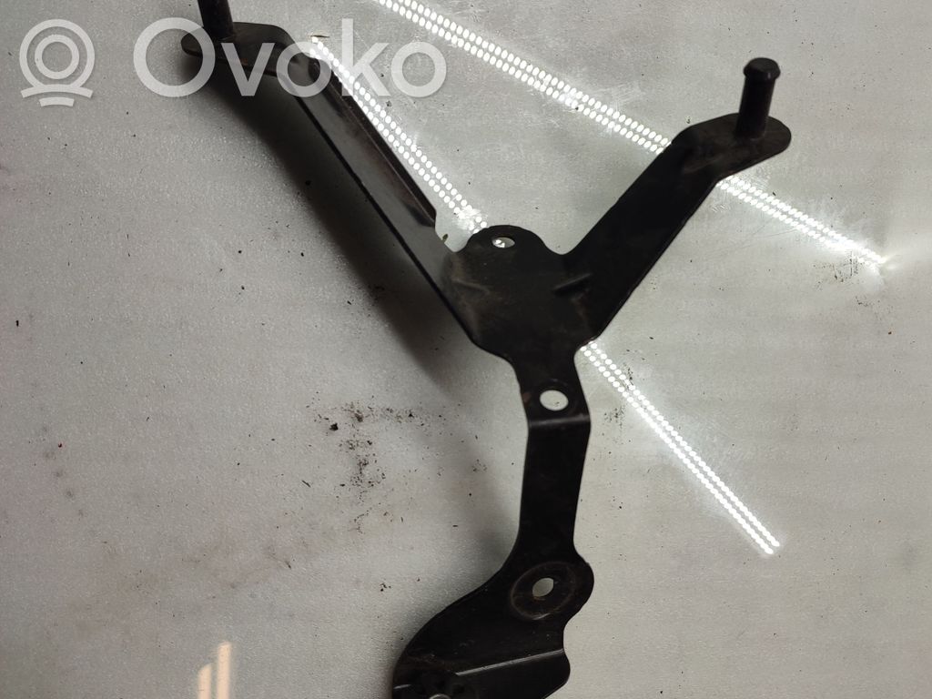 BMW 5 E60 E61 ABS pump bracket 