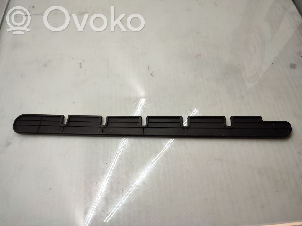 BMW 5 E60 E61 Other trunk/boot trim element 