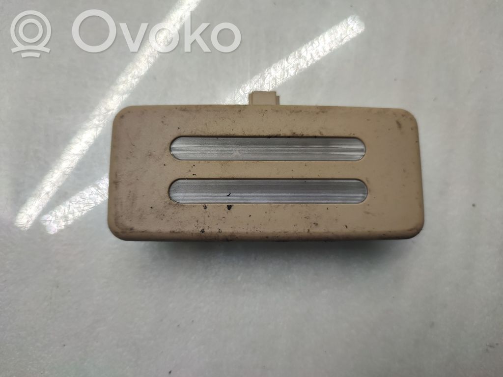 BMW 3 E92 E93 Luz del asiento delantero 