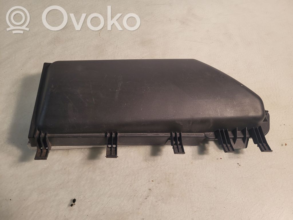 BMW 5 E60 E61 Cabin air micro filter cap 
