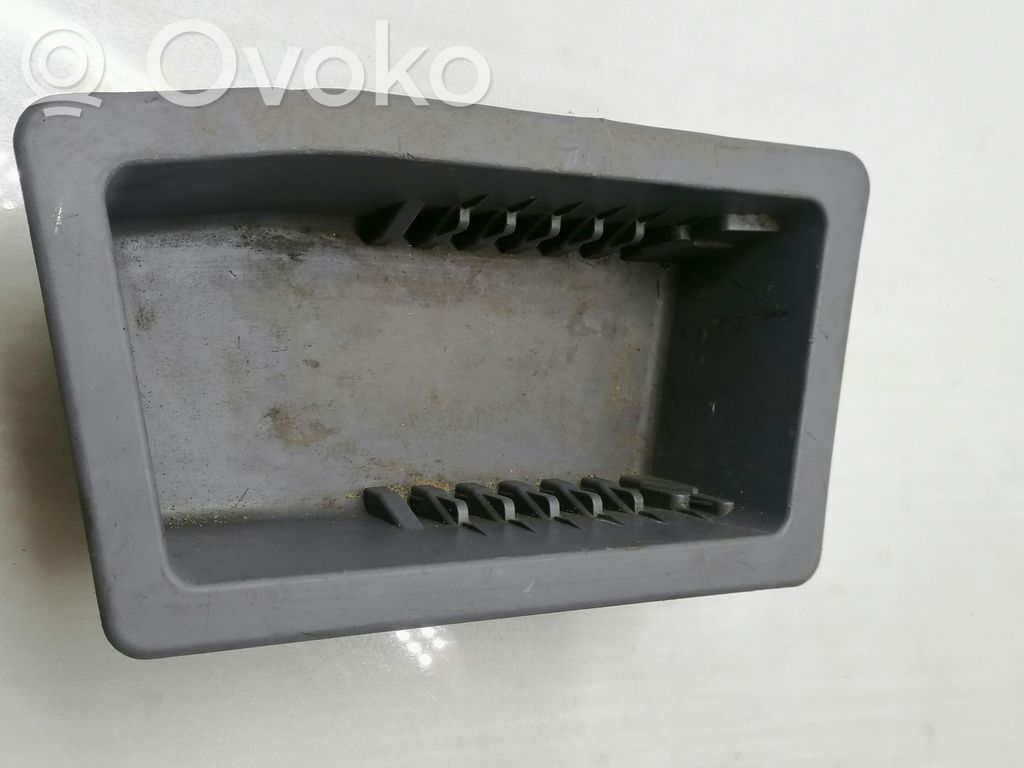 BMW 3 E90 E91 Daiktadėžė bagažinėje 
