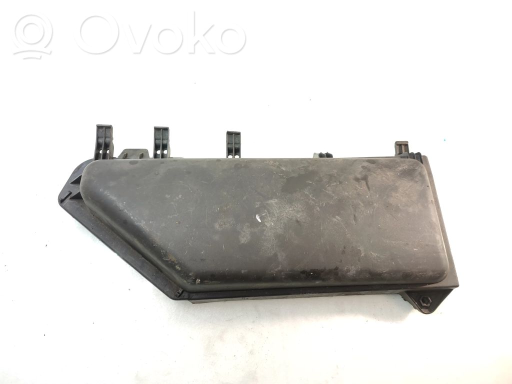 BMW 5 E60 E61 Cabin air micro filter cap 