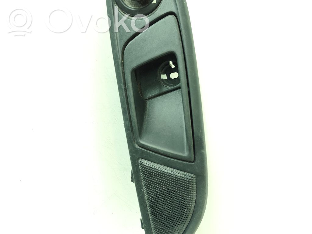Ford Focus Wing mirror switch 