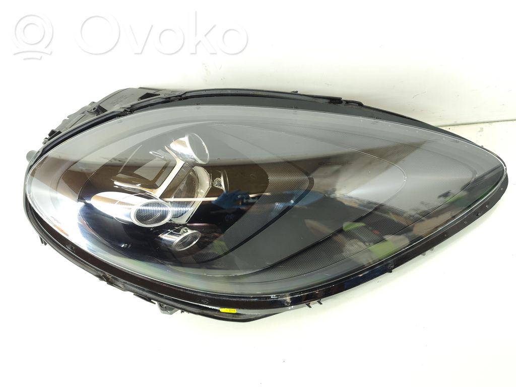Porsche Macan (95B) Lampa przednia 
