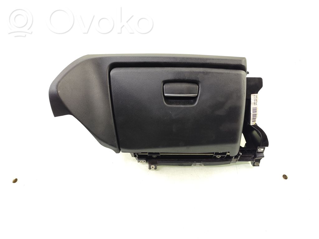 BMW 1 E81 E87 Glove box 