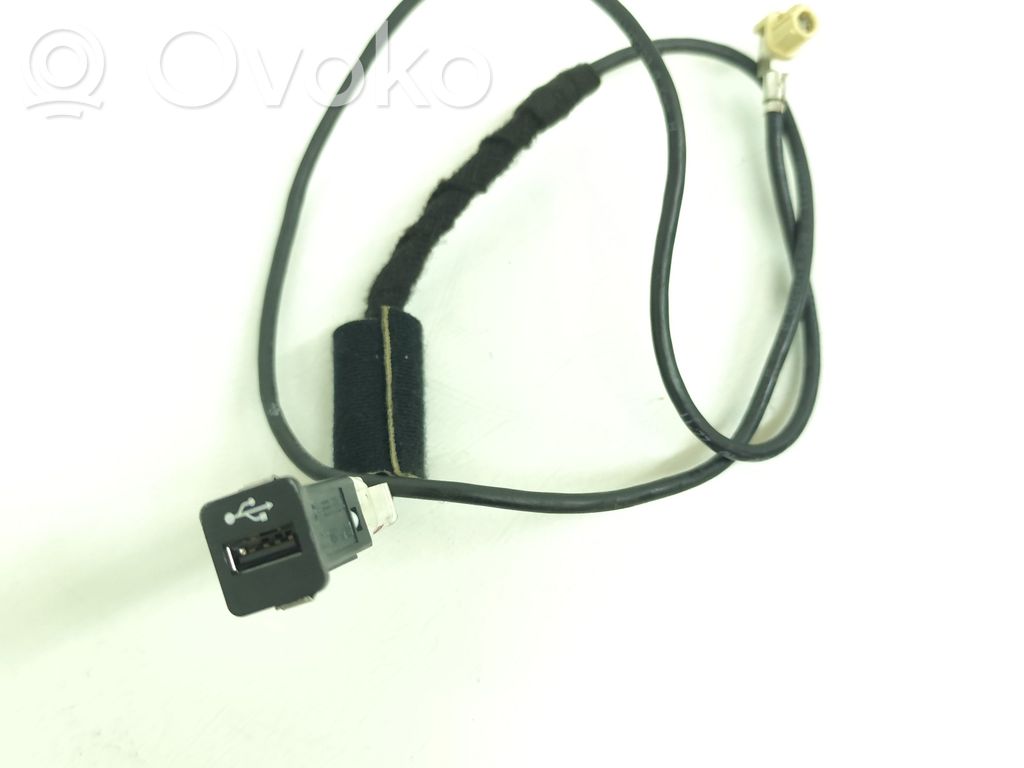 Разъем USB   9237656