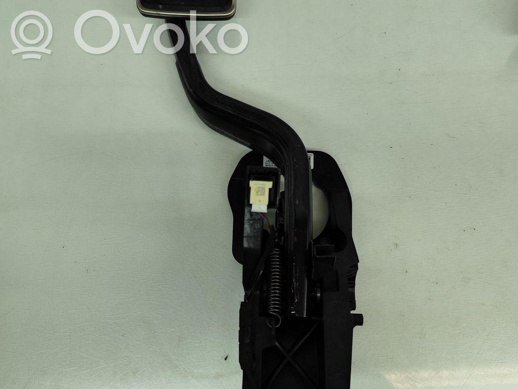BMW 5 G30 G31 G38 Pedał hamulca 
