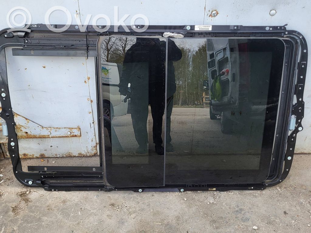 BMW X5 E70 Lūkas komplekts 