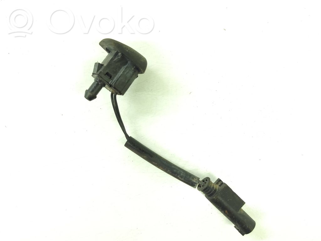 BMW 5 E60 E61 Windshield washer spray nozzle 