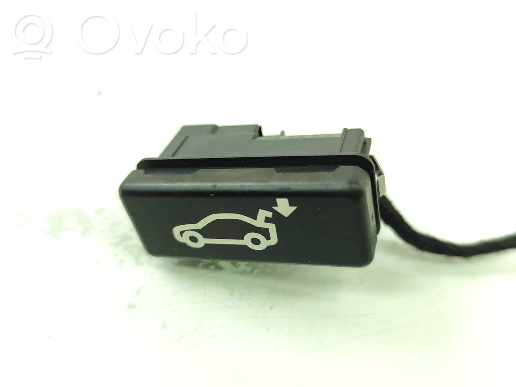 BMW X5 E70 Buton deschidere portbagaj 