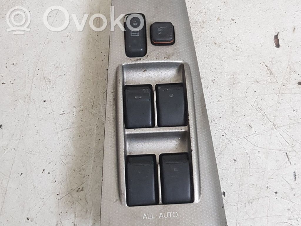 Toyota Corolla E120 E130 Electric window control switch 
