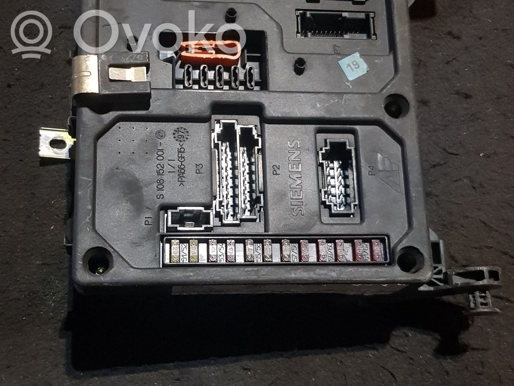 Ford Galaxy Fuse box set 