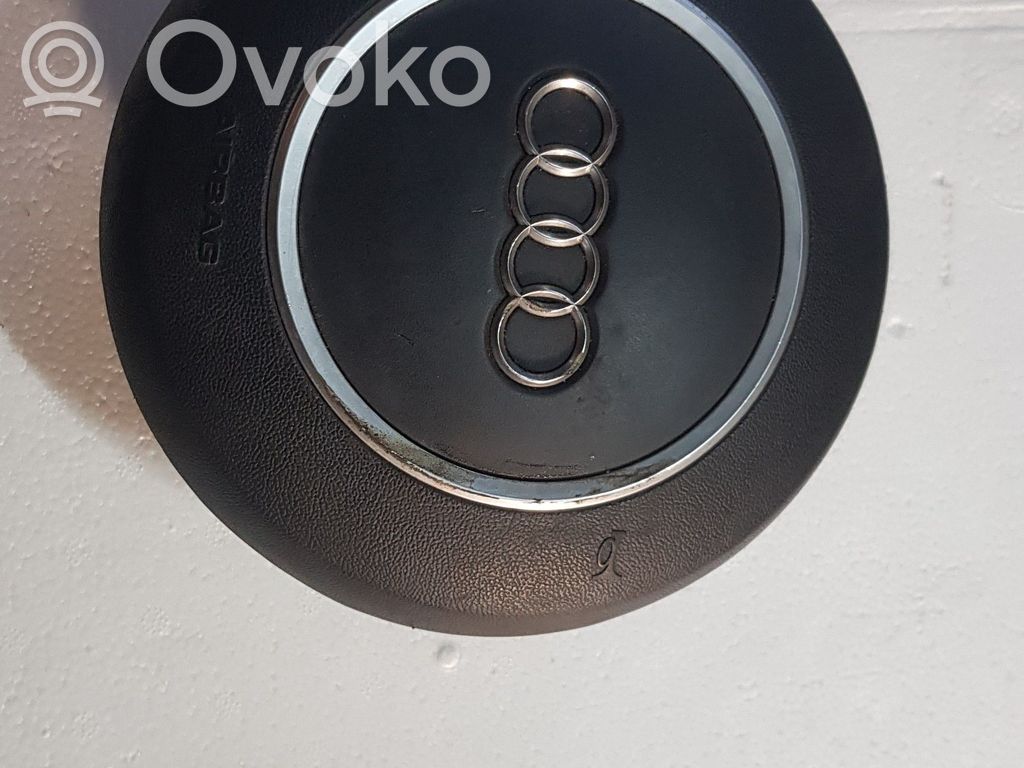 Audi A8 S8 D3 4E Stūres drošības spilvens 
