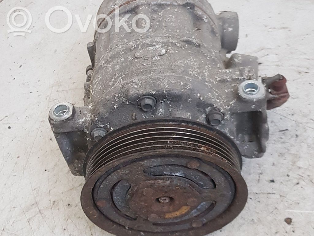 Audi A4 S4 B8 8K Oro kondicionieriaus kompresorius (siurblys) 