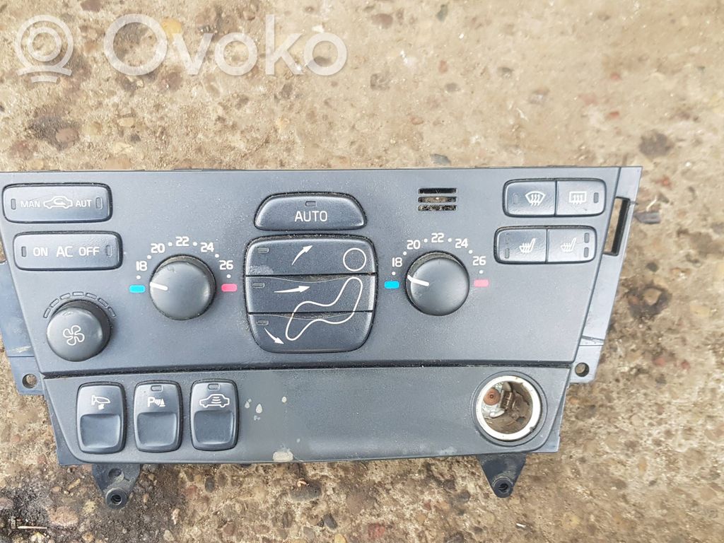Volvo V70 Climate control unit 