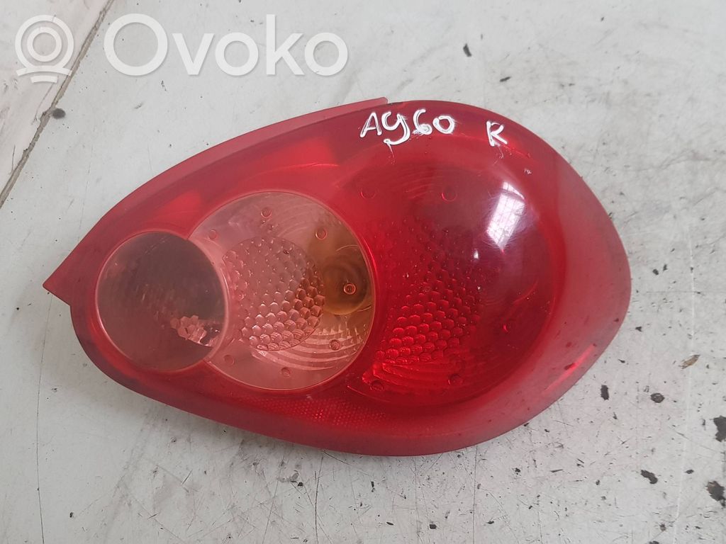 Toyota Aygo AB10 Lampa tylna 