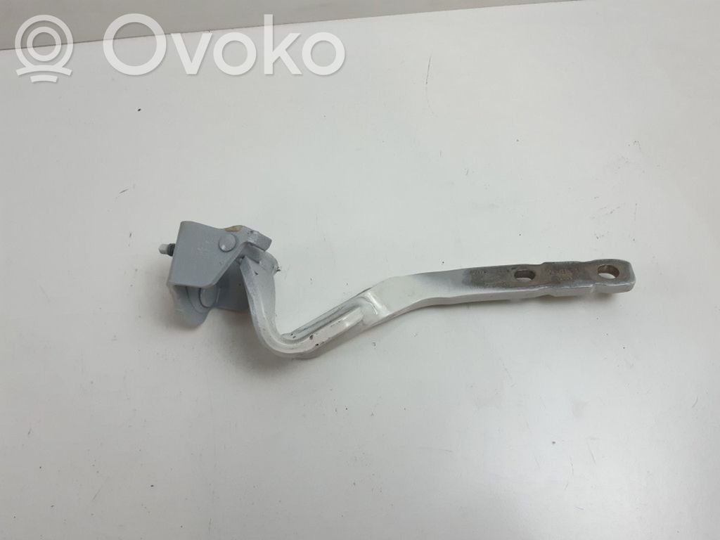 Audi A1 Tailgate/trunk/boot hinge 