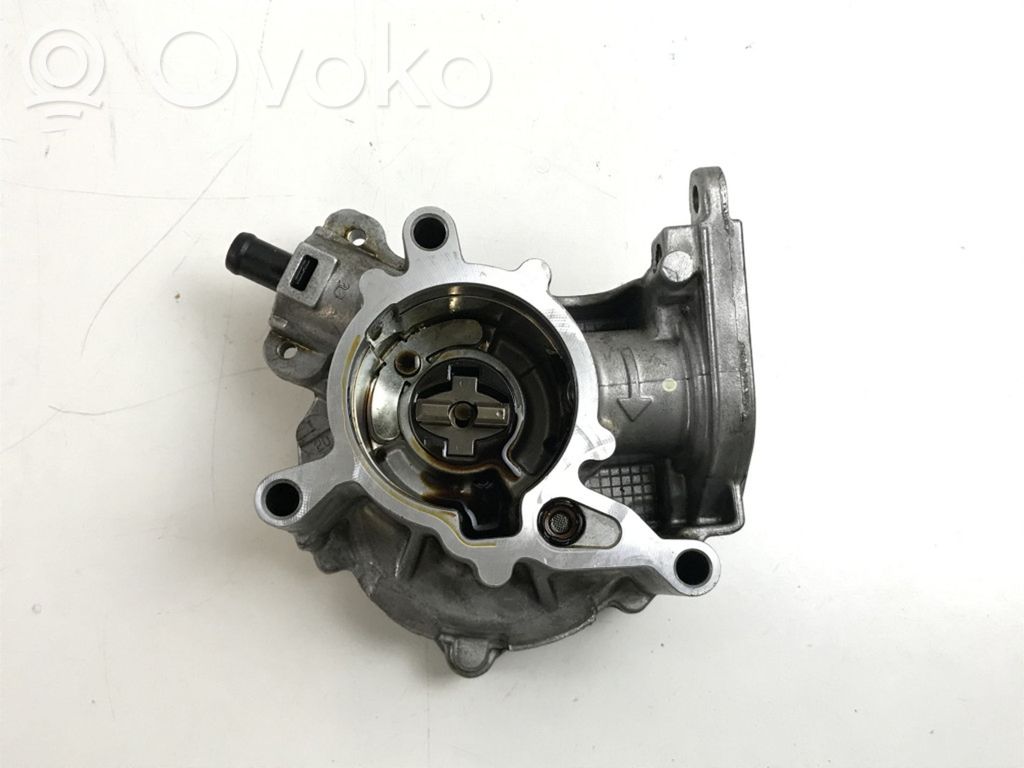 Audi A4 S4 B8 8K Vacuum pump 