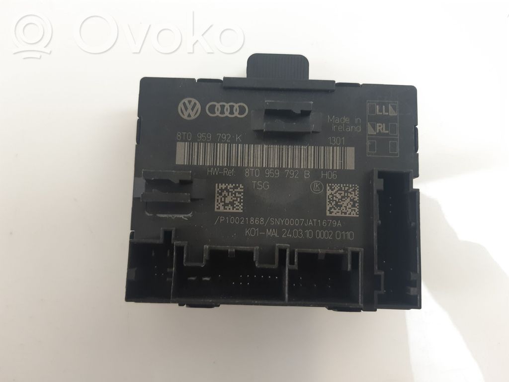 Audi A5 8T 8F Door control unit/module 