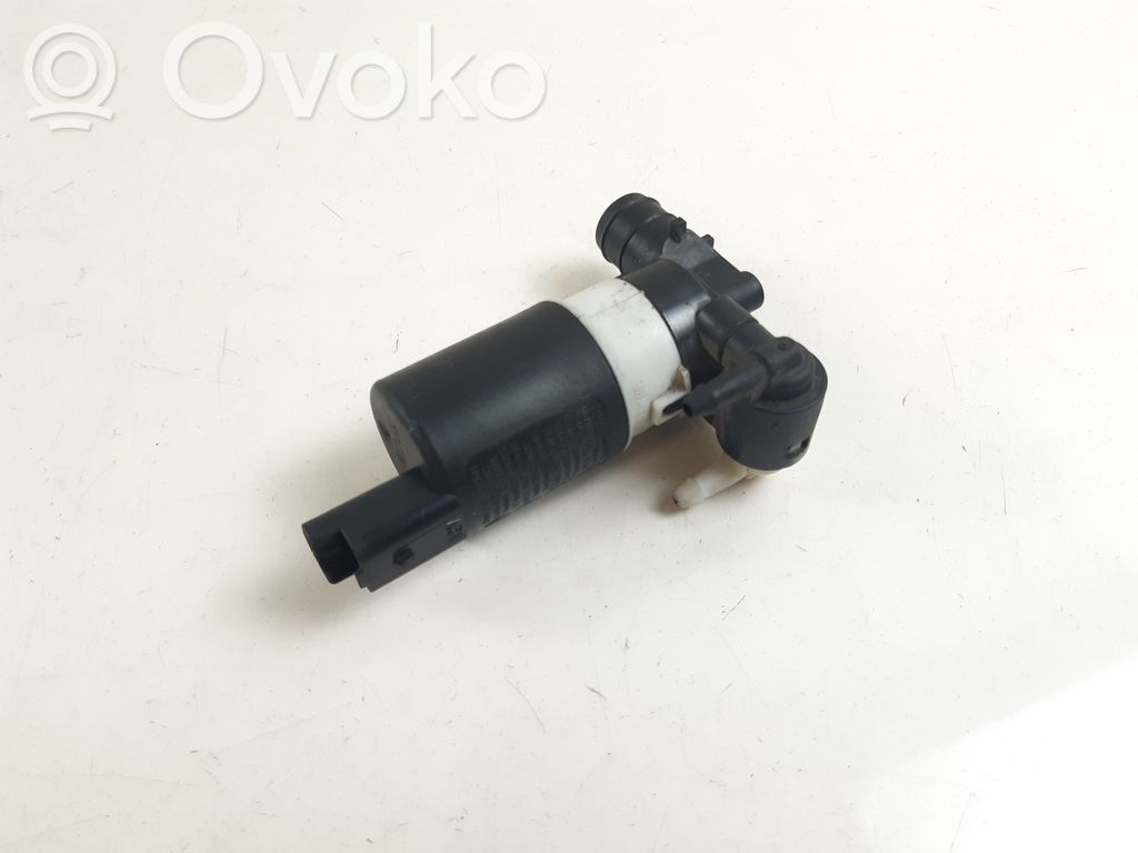Citroen C4 Grand Picasso Windscreen/windshield washer pump 