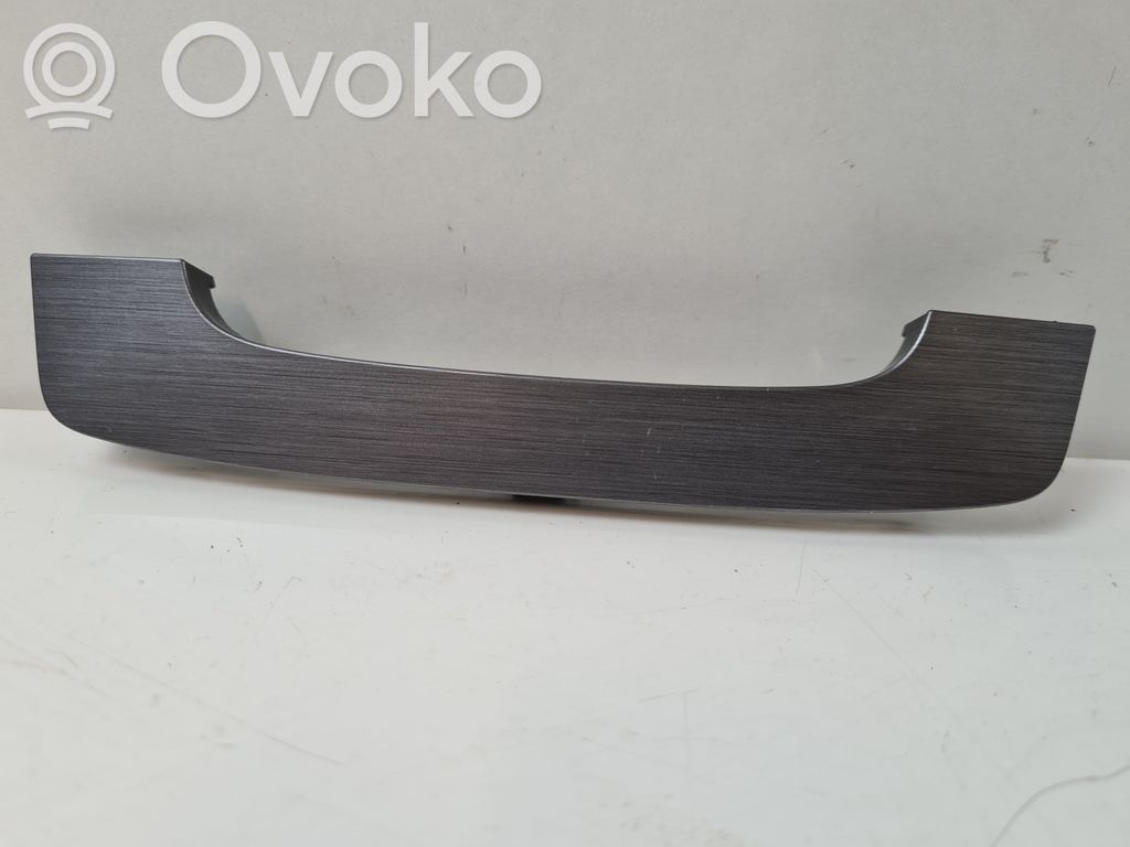 Volkswagen PASSAT B7 Ramka deski rozdzielczej 