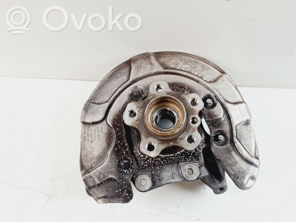 BMW 5 G30 G31 G38 Piasta koła tylnego 