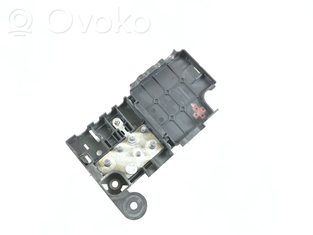 Audi A5 8T 8F Juego de caja de fusibles 