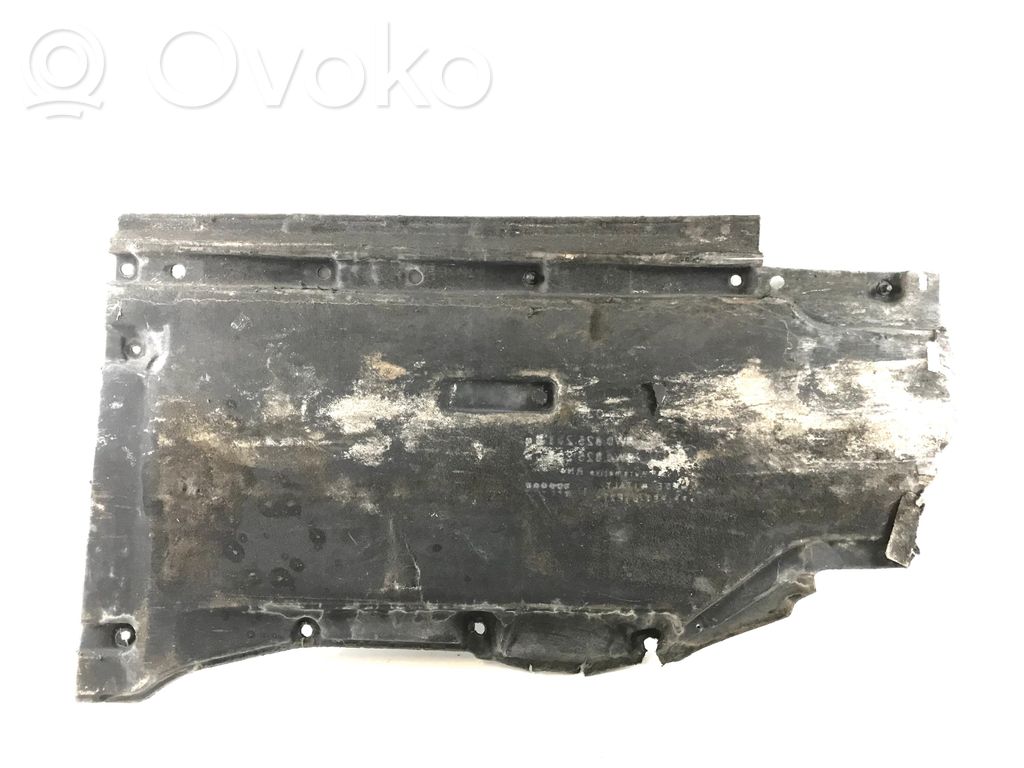 Audi A4 S4 B9 Keskiosan alustan suoja välipohja 