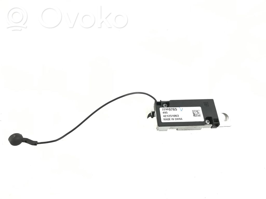 Opel Insignia A Aerial antenna amplifier 