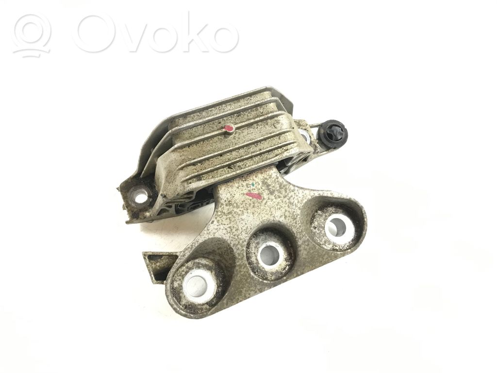 Engine mount bracket   V07433,22019013,V07481