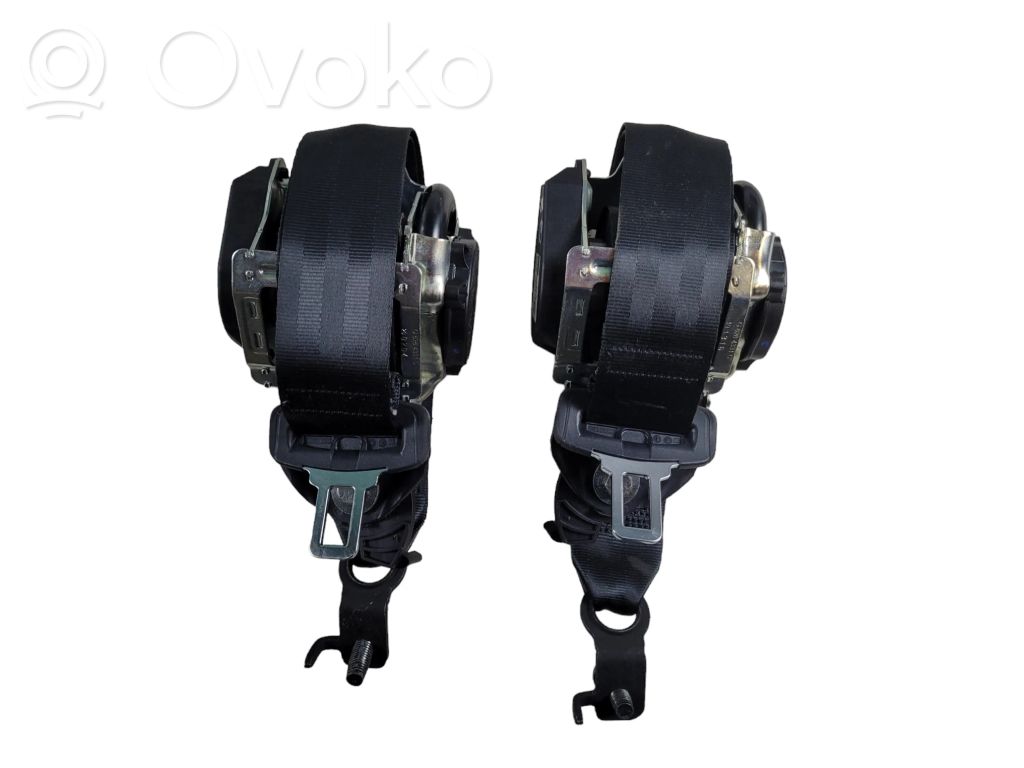 Volvo XC90 Cinturón trasero 