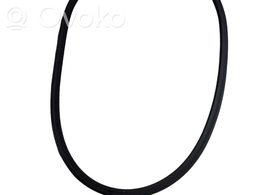 Volvo XC90 Engine compartment rubber 