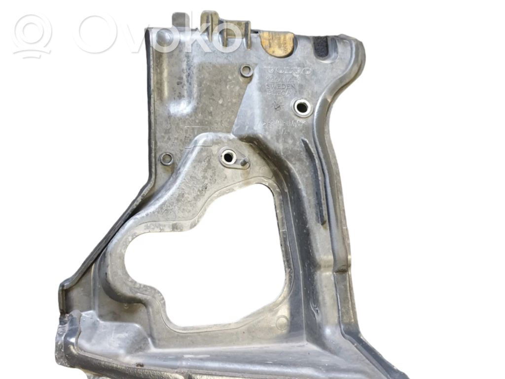 Volvo XC90 Other engine bay part 