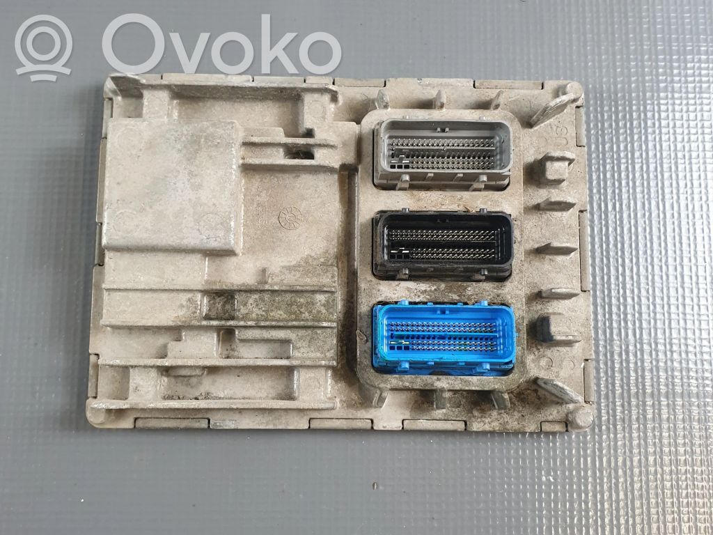 Chevrolet Camaro Engine control unit/module 