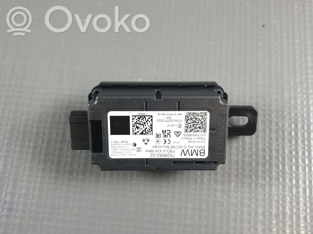 BMW i4 Aerial antenna amplifier 