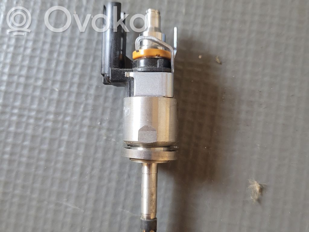 Volvo XC60 Inyector de combustible 